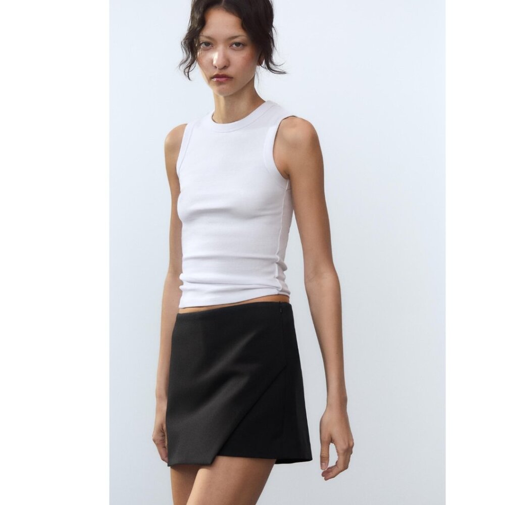 NWOT Black Zara Asymmetric Skort